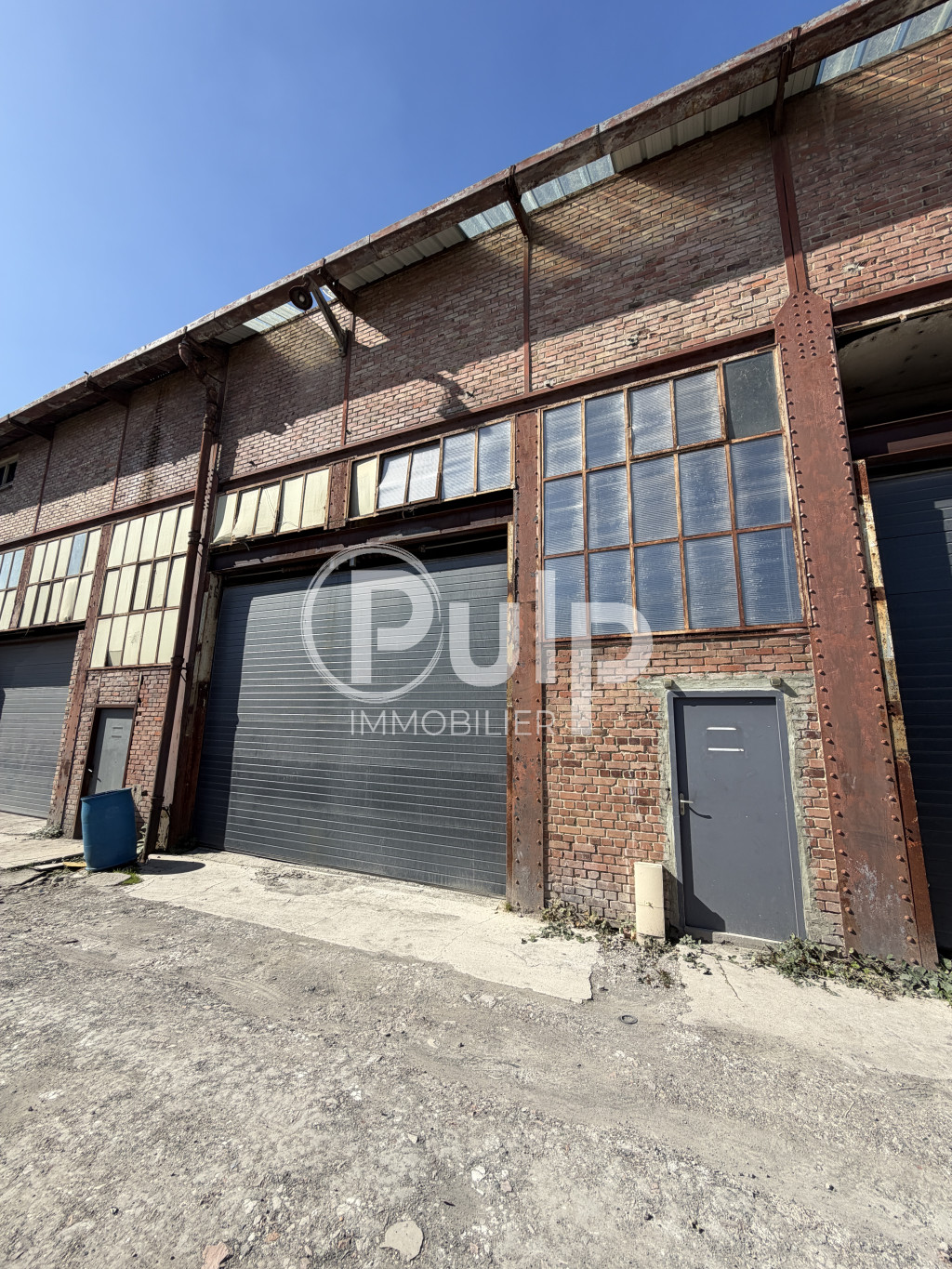 Local Professionnel/HANGAR à vendre à Bully-les-Mines
