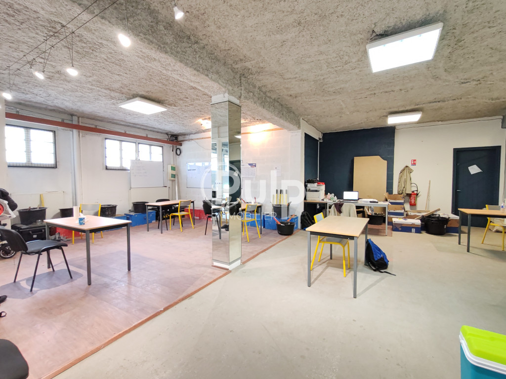 A louer entrepot + garages