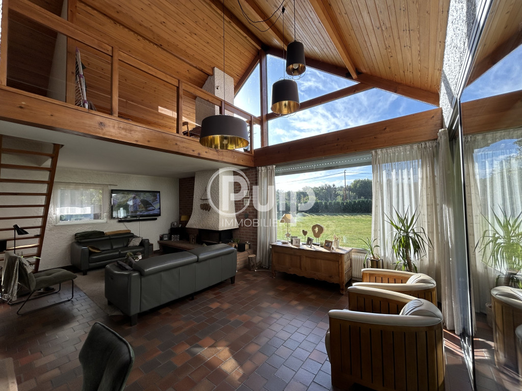 Maison individuelle d’architecte en semi plain pied à vendre - Lapugnoy