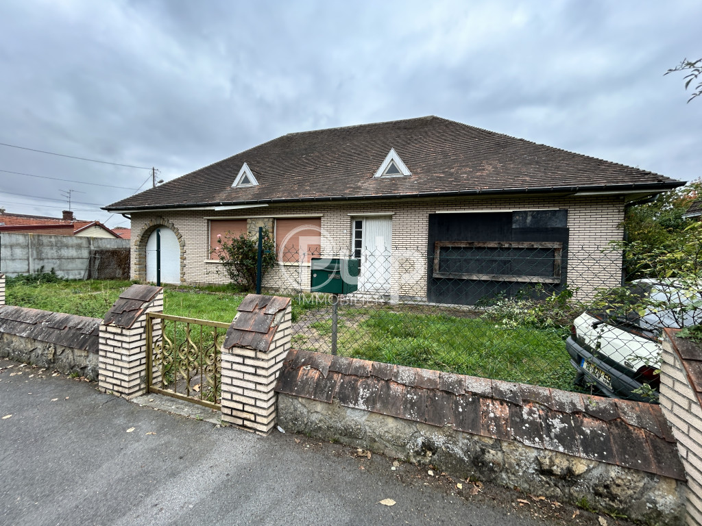 Maison 5 pièces 167 m² · à Billy-Berclau · 167 m² · 180 000 €