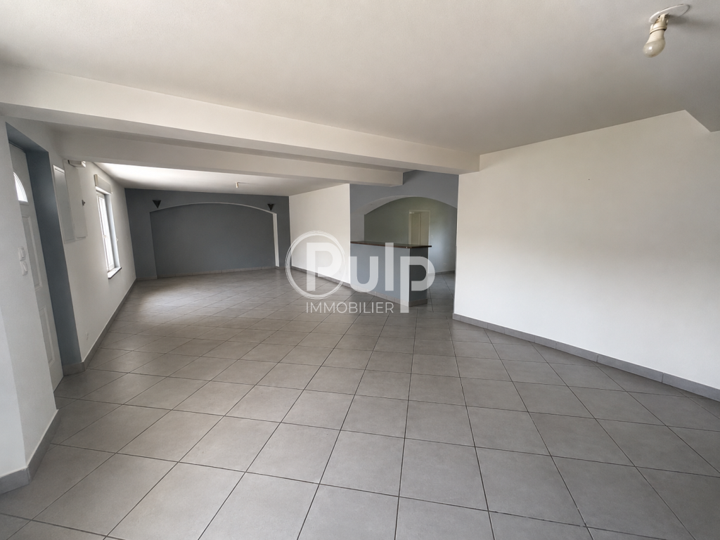 À VENDRE – Authentique Longère avec vaste hangar sur 4 549 m² de terrain à Conchy-sur-Canche