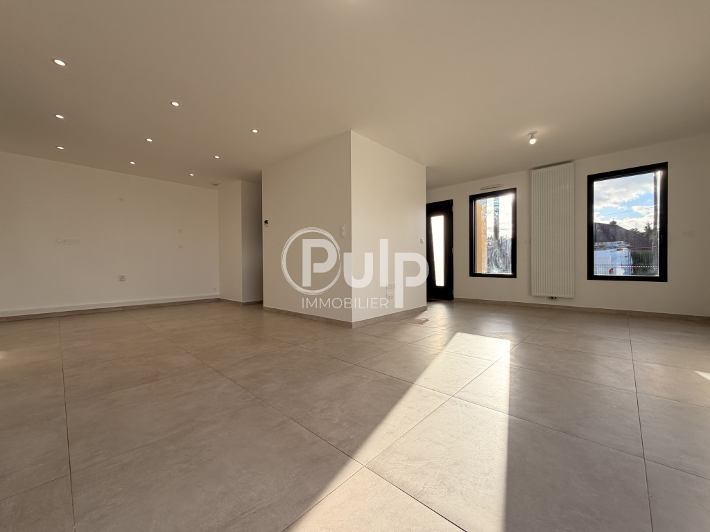 Maison cubique neuve de 2025 !