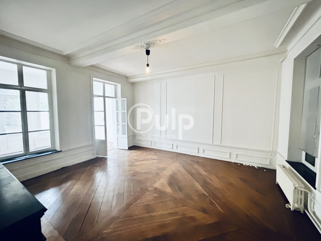 Maison ou immeuble 4/5lots à vendre à Douai hyper centre