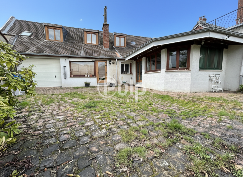 Maison familiale avec espace professionnel – Arras