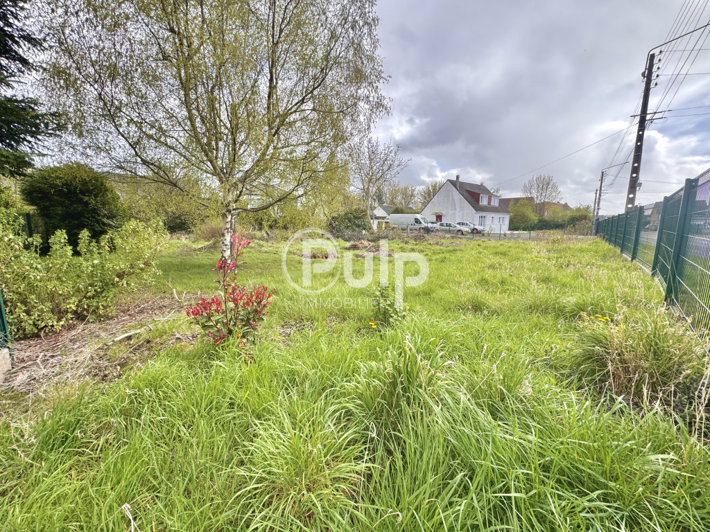 Terrain 990 m² constructible