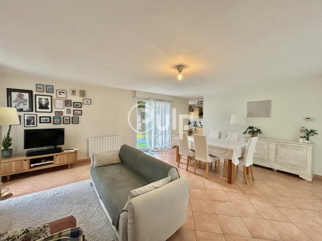 Bien à vendre à Busnes