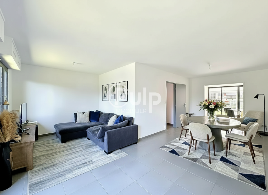 Maison  3 chambres, jardin et garage - Flines-lez-Raches