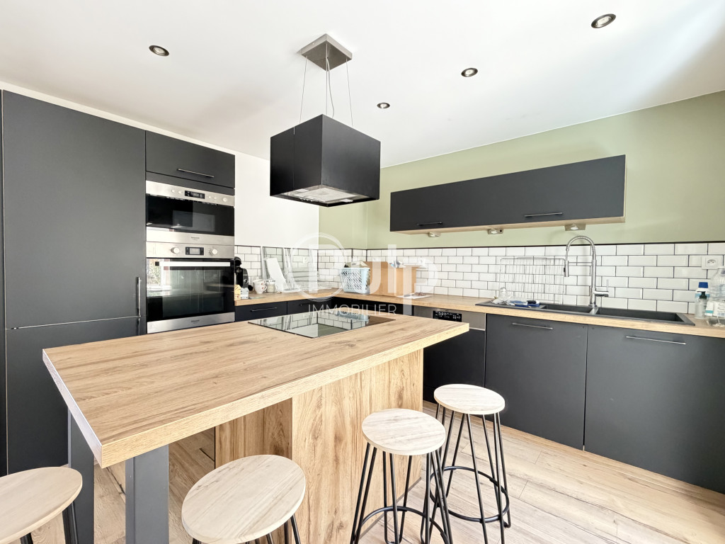 Maison 6 pièces 113 m² · à Saint-Nicolas · 113 m² · 199 900 €