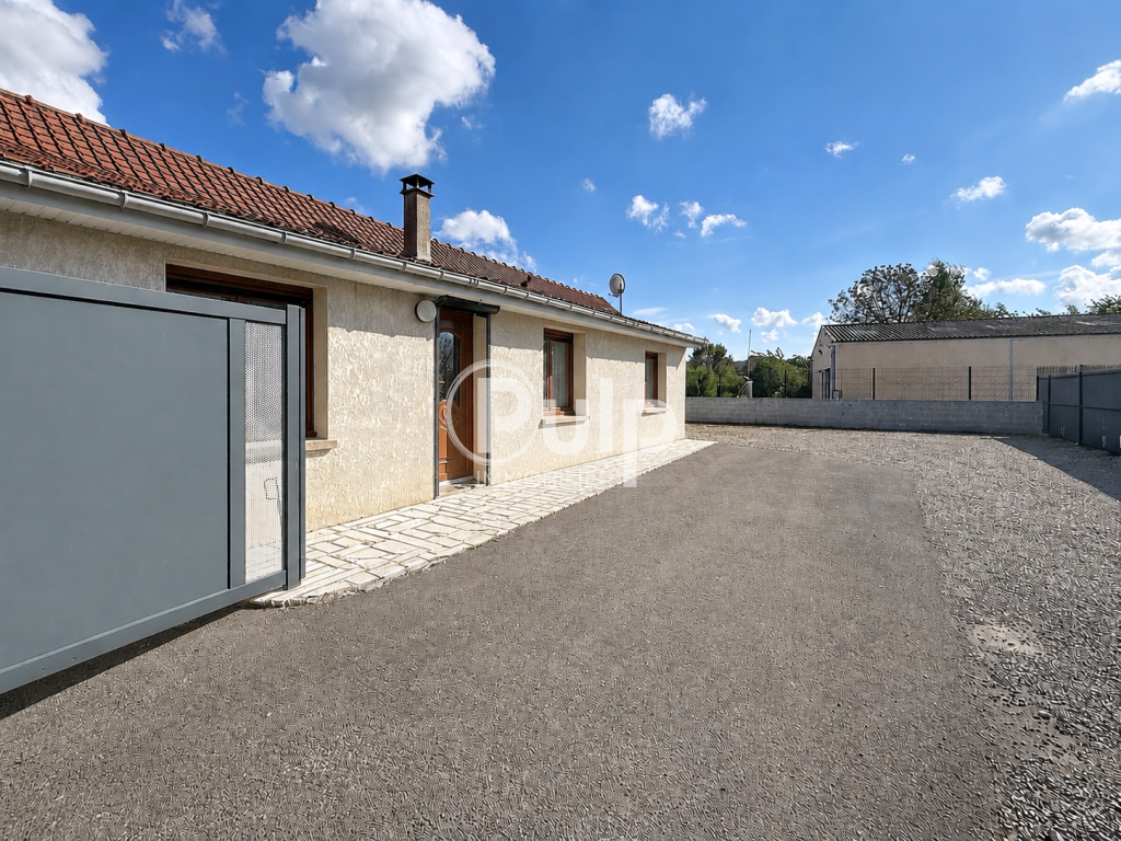 Maison 6 pièces 117 m² · à Aubin-Saint-Vaast · 117 m² · 166 000 €