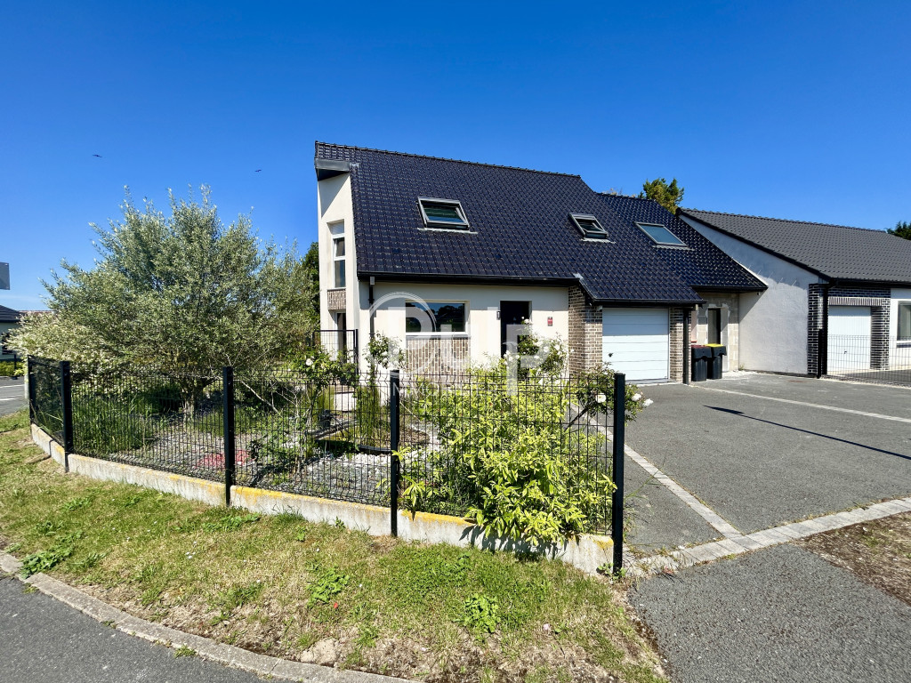 Pavillon contemporain de 2018 à Bully-les-Mines _4 ch_ jardin + terrasse / garage