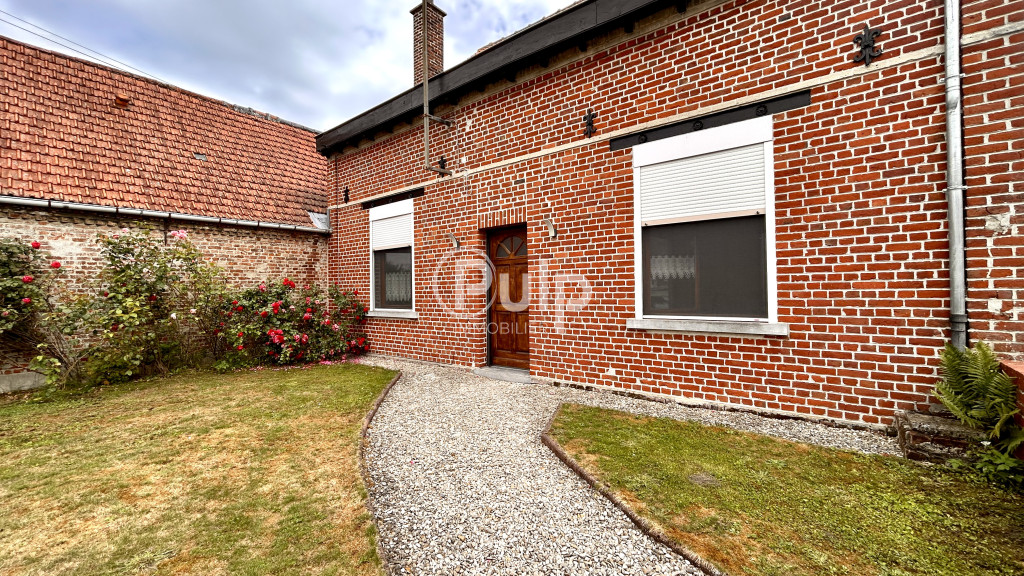 Maison 6 pièces 220 m² · à Lallaing · 220 m² · 349 000 €