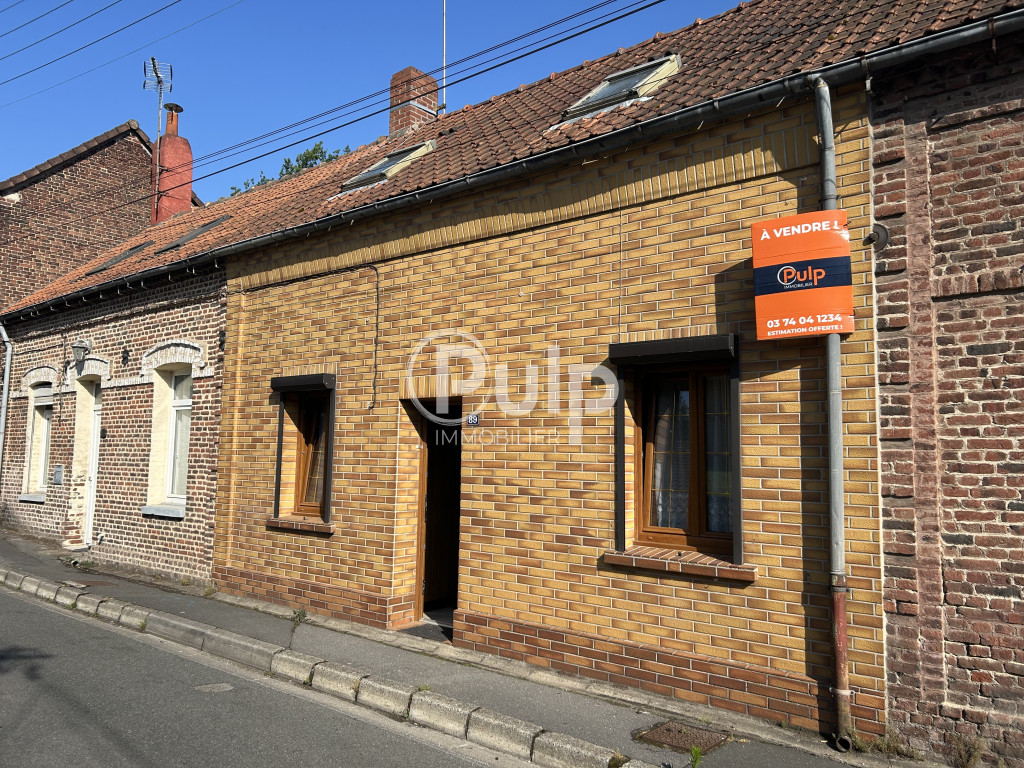 Maison de ville à potentiel