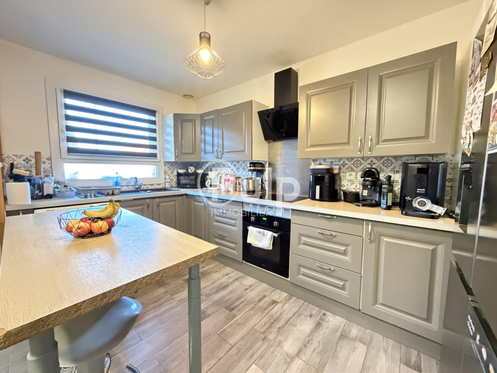 Maison 5 pièces 86 m² · à Hantay · 86 m² · 260 000 €