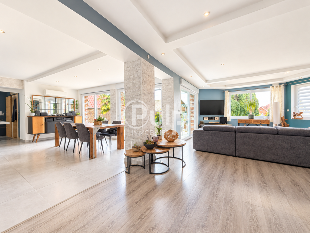 Maison 8 pièces 152 m² · à Lécluse · 152 m² · 259 000 €